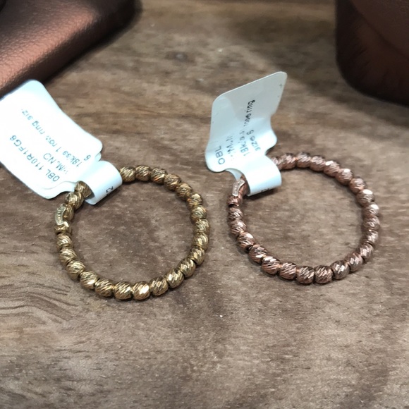 2 Rings & matching necklace - Picture 4 of 4